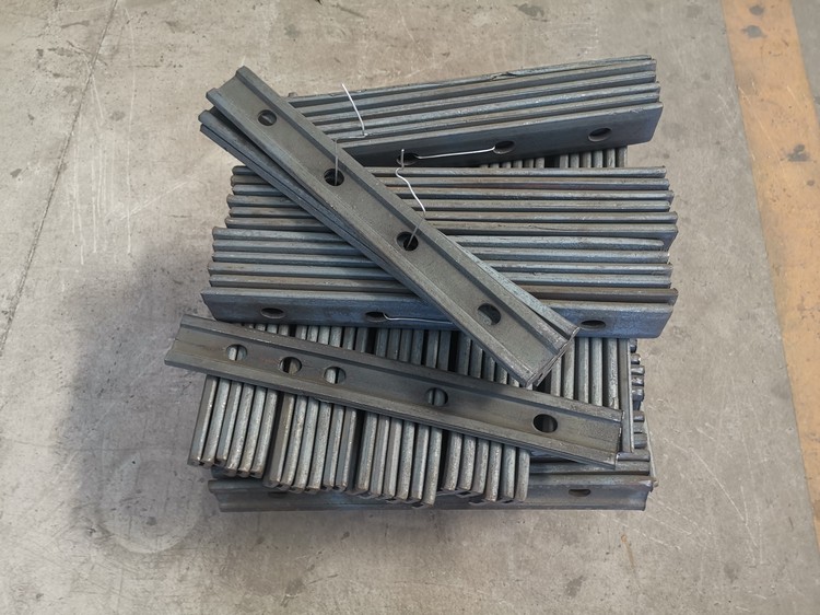 Steel Track Joint Fishplate Railway Supplies Fastener Fishplate