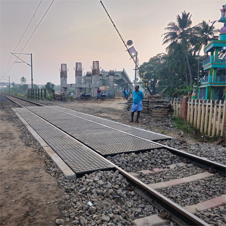  Railway Rubber Crossing Board
