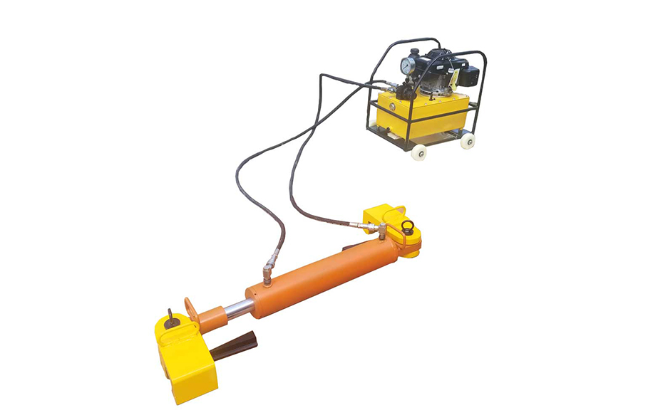 Rail Track Stretcher
